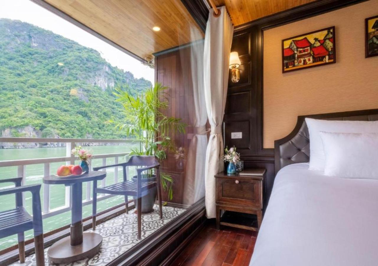 Arcady Boutique Cruise Hotel Ha Long Exterior photo