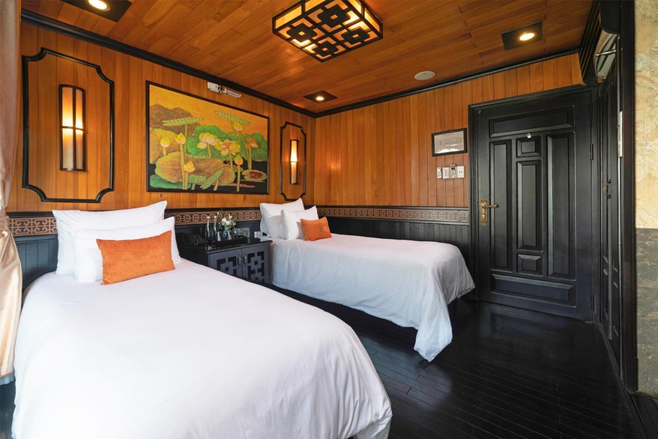 Arcady Boutique Cruise Hotel Ha Long Exterior photo