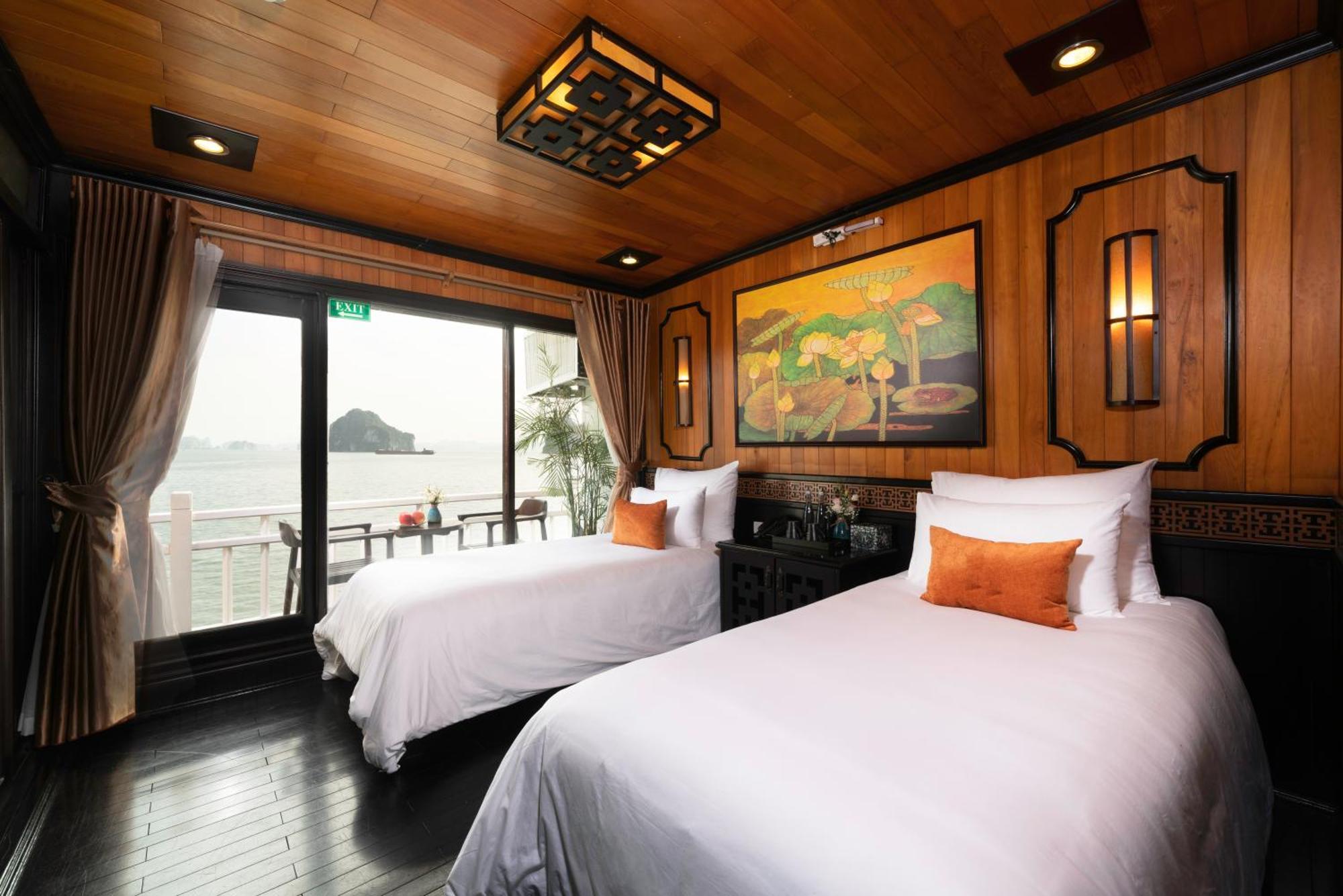 Arcady Boutique Cruise Hotel Ha Long Exterior photo
